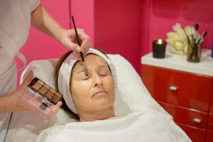 Maquilleuse à domicile